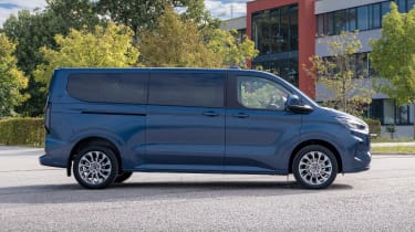 Ford Tourneo Custom review gallery Carbuyer